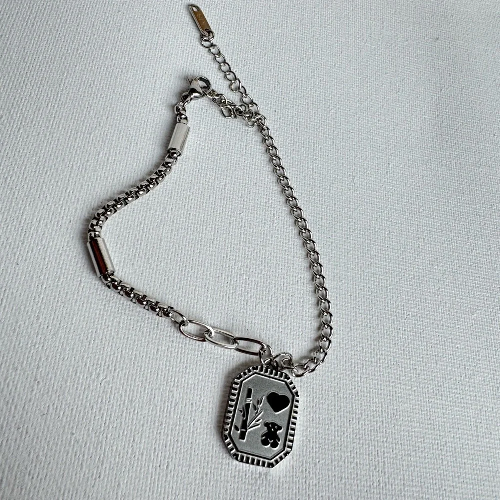 N/A elegant silver